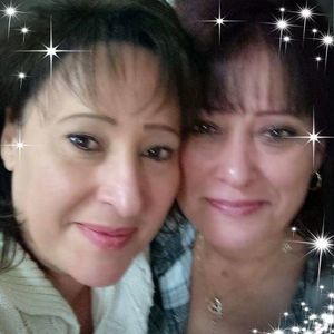 Meet your Posher, Rebecca m